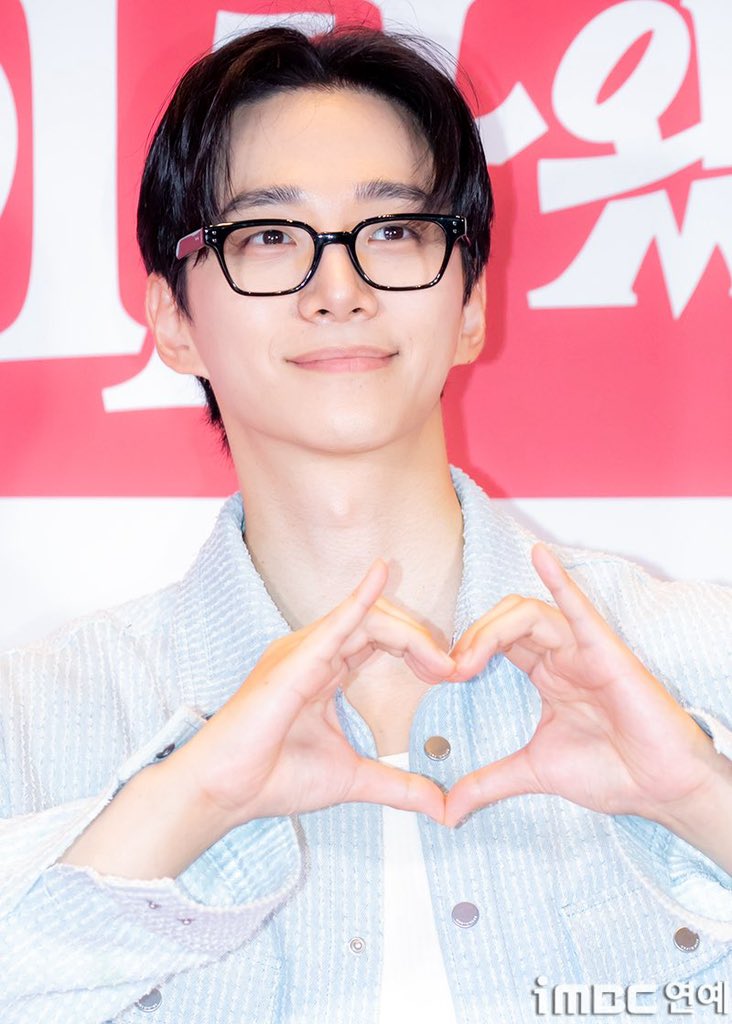 jagiya_a's tweet photo. 250807 The Devil Has Moved In VIP Premiere
pre
#Junho #LeeJunho
#JUNHO #LEEJUNHO #JUNO https://t.co/KDFvrG9XcD