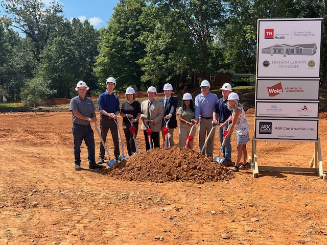 🚧 Big news for Dickson Co.! Last month, local leaders broke ground on the new Dickson Co. Health Dept.—a major step for access &amp; care in the Mid-Cumberland Region.

🏥 Funded by the Healthcare Resiliency Program (HRP)
🔗 tn.gov/health/hrp. #HRP #MCRegionTN
