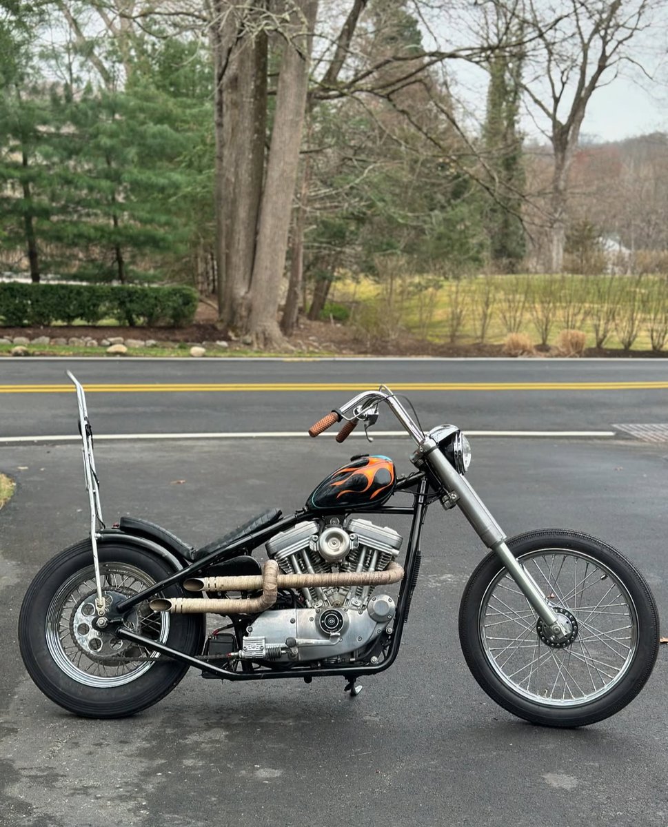 Lowbrow Customs (@lowbrowcustoms) on Twitter photo This Sporty chop is sick. Good stuff <a href="/bkochdrift/">Brandon Koch</a> diggin' it! #choppershit #sportychop #sportsternation #sportsters #buildsomething #chopitbuilditrideit This Sporty chop is sick. Good stuff <a href="/bkochdrift/">Brandon Koch</a> diggin' it! #choppershit #sportychop #sportsternation #sportsters #buildsomething #chopitbuilditrideit