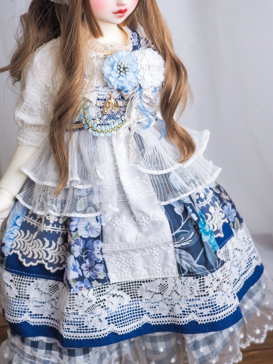 どうしても瑛莉咲に着てほしかったRelicさまのお洋服を無事にお迎えできてとても嬉しい🙌
この子には絶対にこの鮮やかな青！と思っていたのだけど予想通りばっちりでした☺️
そのうちしっかり全身も撮りたいです

 #RelicMOF