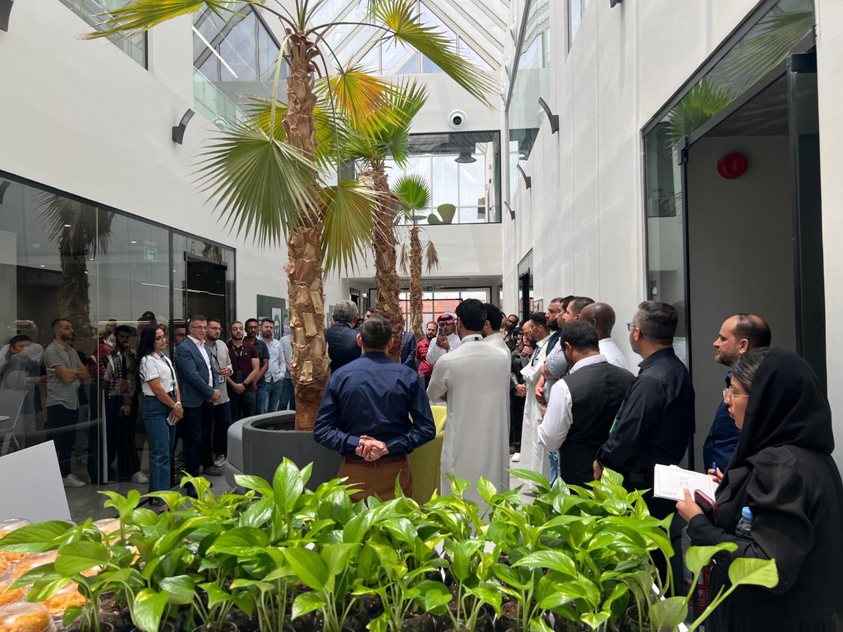 ArmadaHoldingSA's tweet photo. Today at Armada Holding wecelebrated a special event  a moment toshow appreciation to our colleagues and strengthen the bonds that make our workplace thriveEach of us received a plant asimple yet powerful symbol as we nurture our relationships and grow together so will this plant https://t.co/lY6I7OejZC