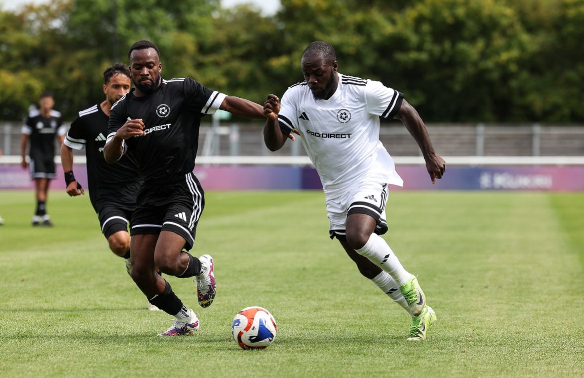 spelersvakbond's tweet image. See more photos here: thepfa.zenfoliosite.com/team-vvcs-v-pf… 

#teamvvcs #pfavvcs @the_pfa