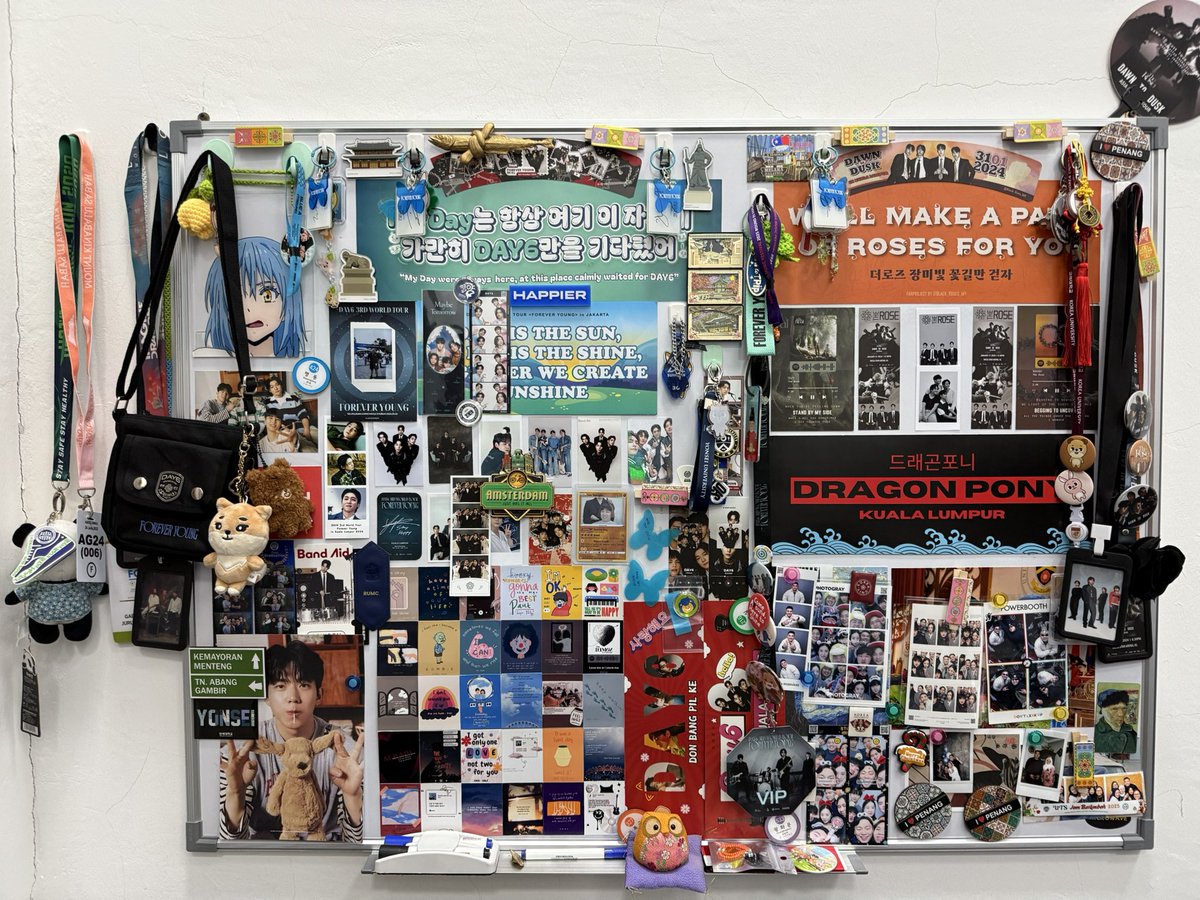 MeCadburry's tweet photo. Road to adding more things to this board #DAY6_10th_Anniversary_Tour #day6MY #mydaysmy https://t.co/qCEeMyK74M