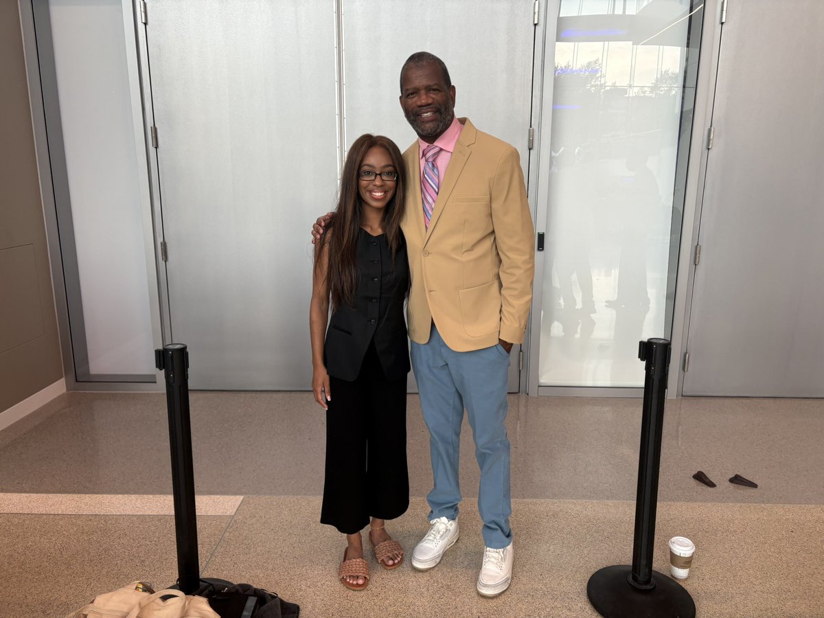 robparkerMLBbro (@robparkermlbbro) on Twitter photo Great to see an <a href="/MLBbrodotcom/">MLBbro.com</a> original Jala at <a href="/NABJ/">#NABJ Headquarters โ๐พ๐๏ธ๐๏ธ๐ป ๐ท ๐ฅ ๐ ๐</a> convention in Cleveland. Great to see an <a href="/MLBbrodotcom/">MLBbro.com</a> original Jala at <a href="/NABJ/">#NABJ Headquarters โ๐พ๐๏ธ๐๏ธ๐ป ๐ท ๐ฅ ๐ ๐</a> convention in Cleveland.