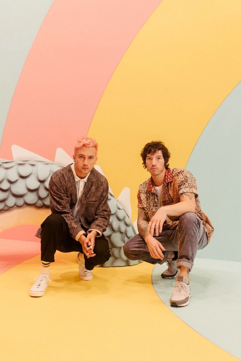 Twenty one pilots eras tour NEEDED