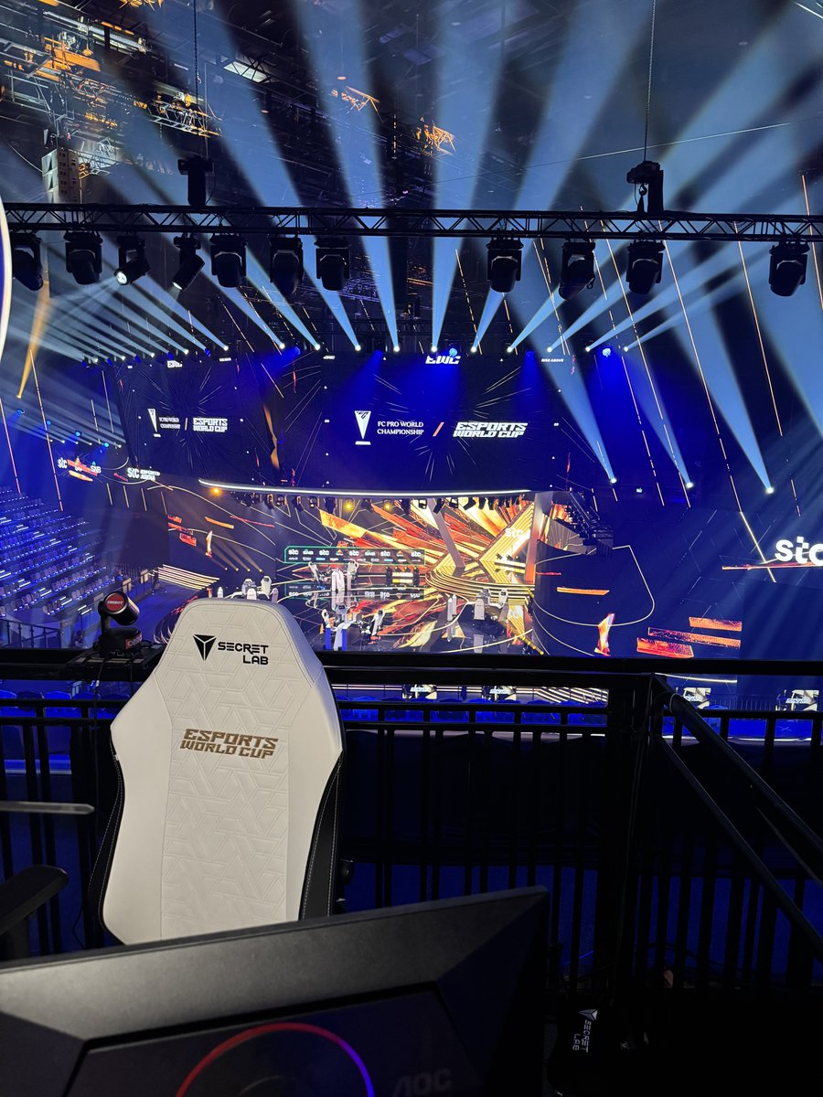 بإذن الله ساعة ونص ونكون طالعين لايف وتشوفوا تغطية مختلفة وتنبسطوا فيها🩵🫡