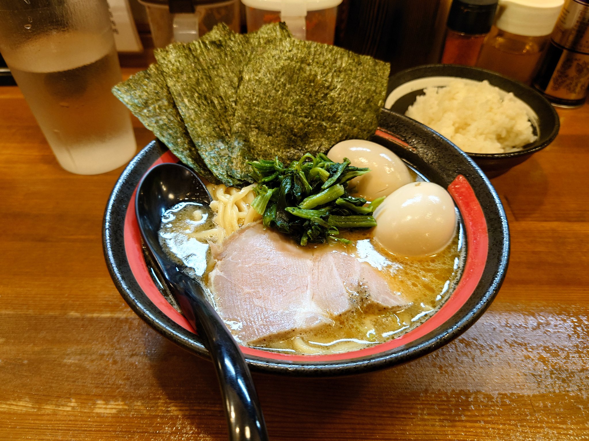 ラーメン大好きさま専用 ラーメン大好き💕 本年44杯目🤗一番軒神戸玉津店 白豚骨
