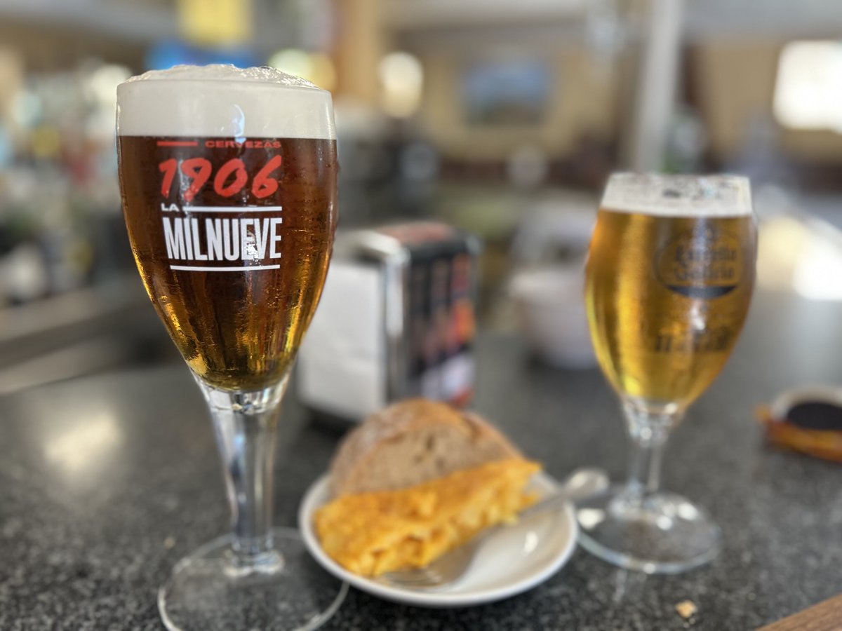 Felicidad en una foto….. a vuestra salud!