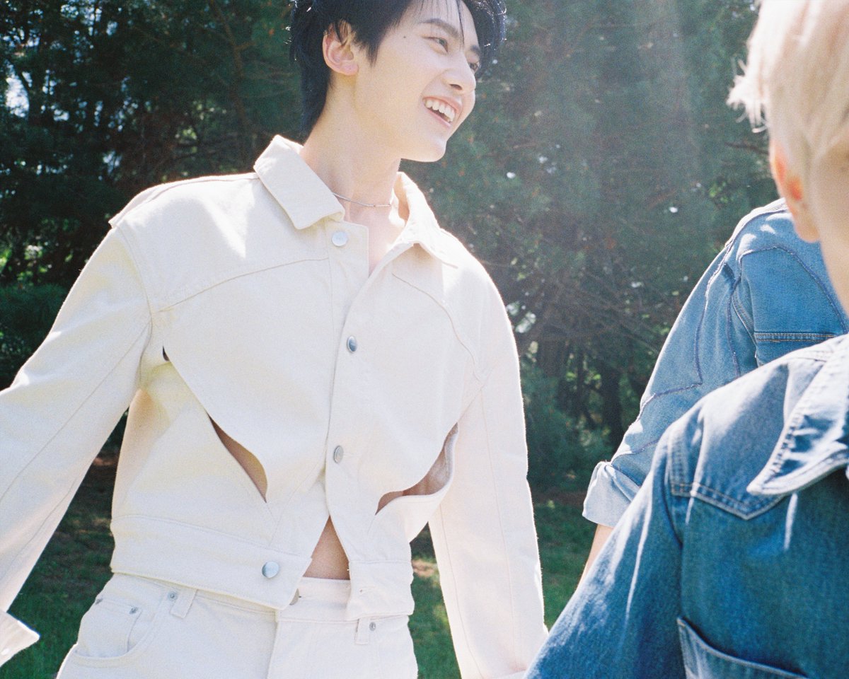 ZB1_official's tweet photo. ZEROBASEONE THE 1ST FULL ALBUM
❝𝙉𝙀𝙑𝙀𝙍 𝙎𝘼𝙔 𝙉𝙀𝙑𝙀𝙍❞

Concept Photo ORDINARY ver.
#SEOKMATTHEW #석매튜

💿 Pre-Save
https://t.co/Jo1YC6YwvL

2025.09.01 18:00 (KST)

#ZEROBASEONE #ZB1 #제로베이스원
#NEVER_SAY_NEVER https://t.co/OETiHyz40i