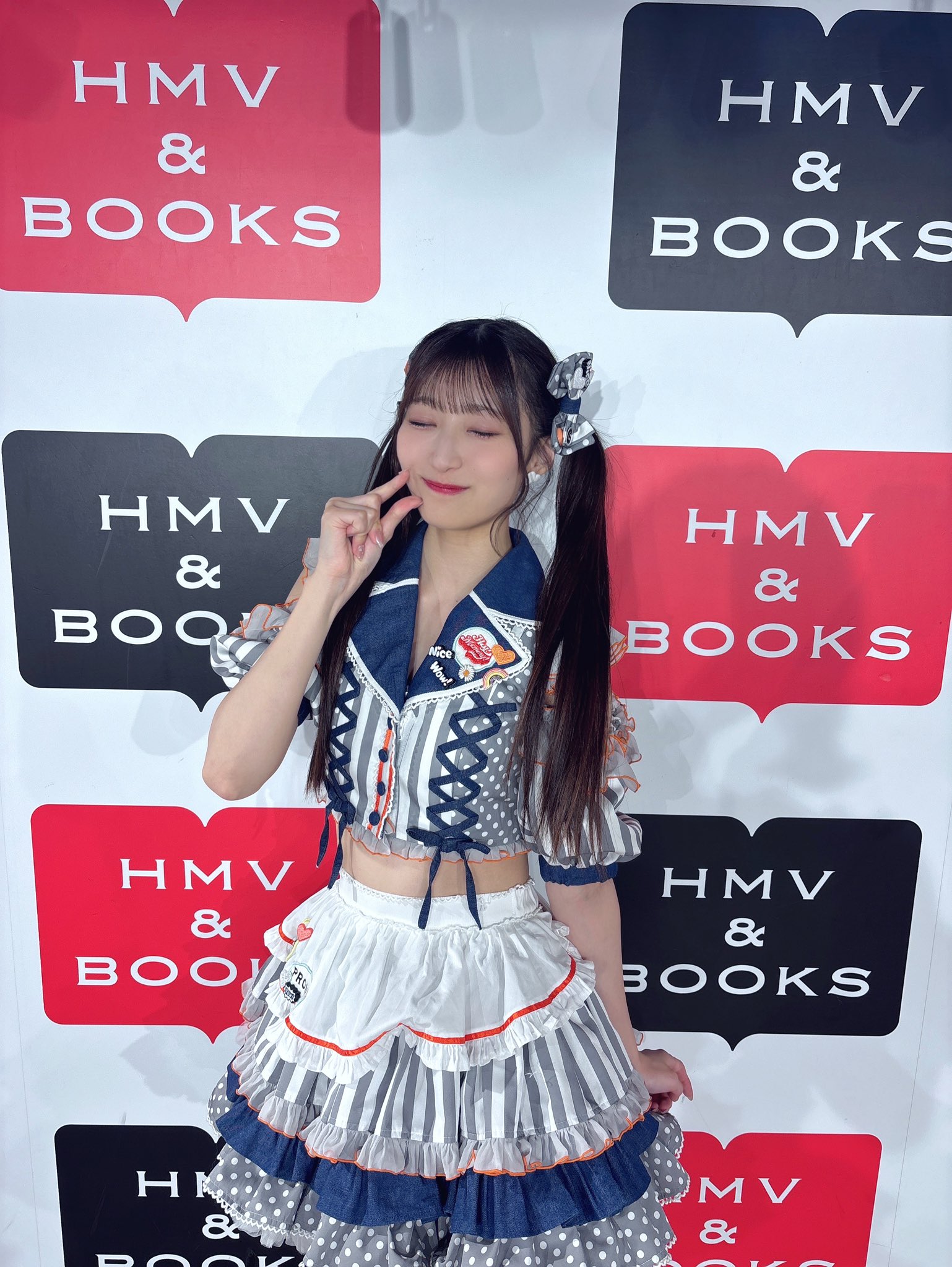 VIVIっと❗️ ゆ (l7sostcma@) / X