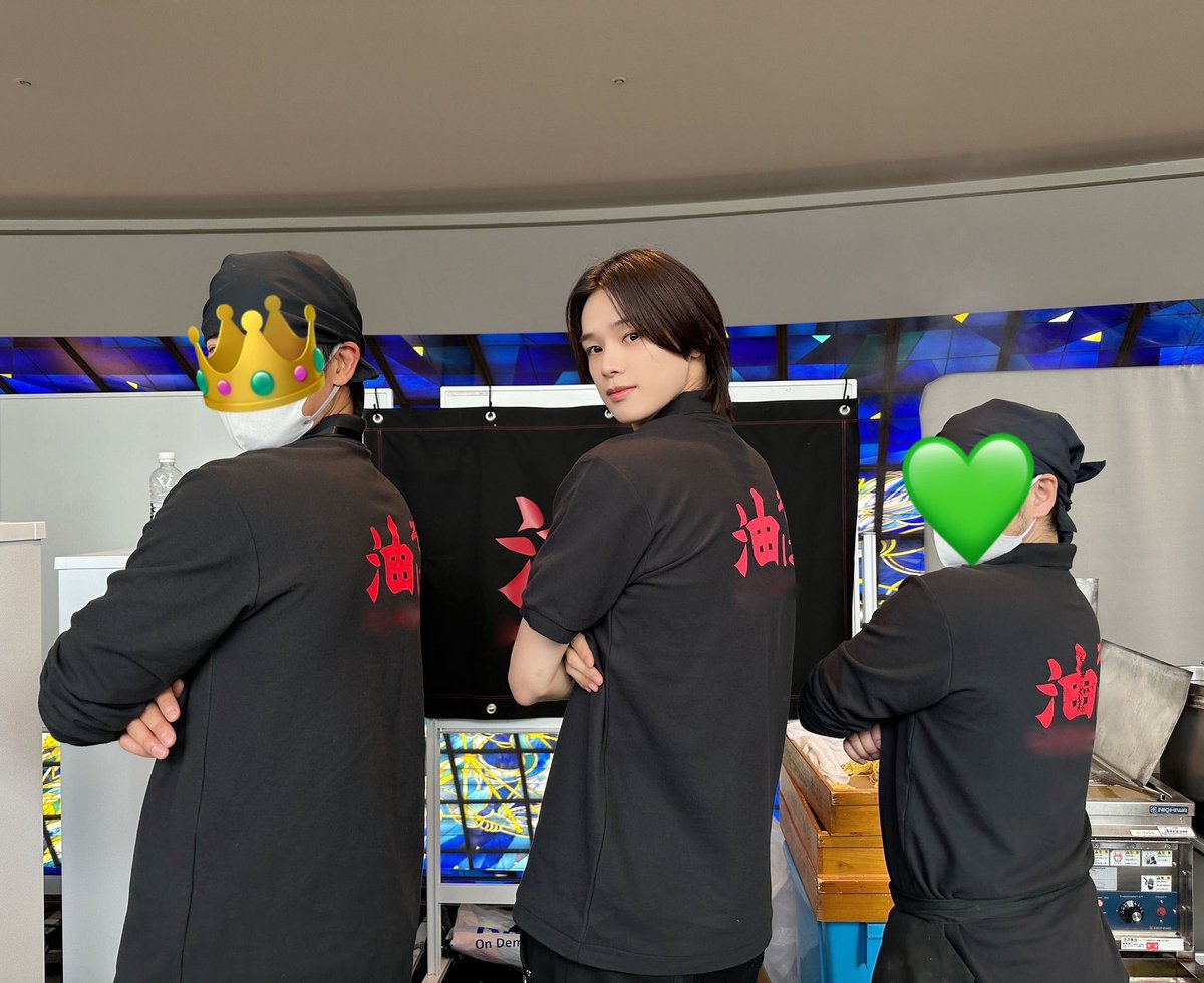 tried The abura soba today, but my favorite waiter wasn't there.... 🖤🍜