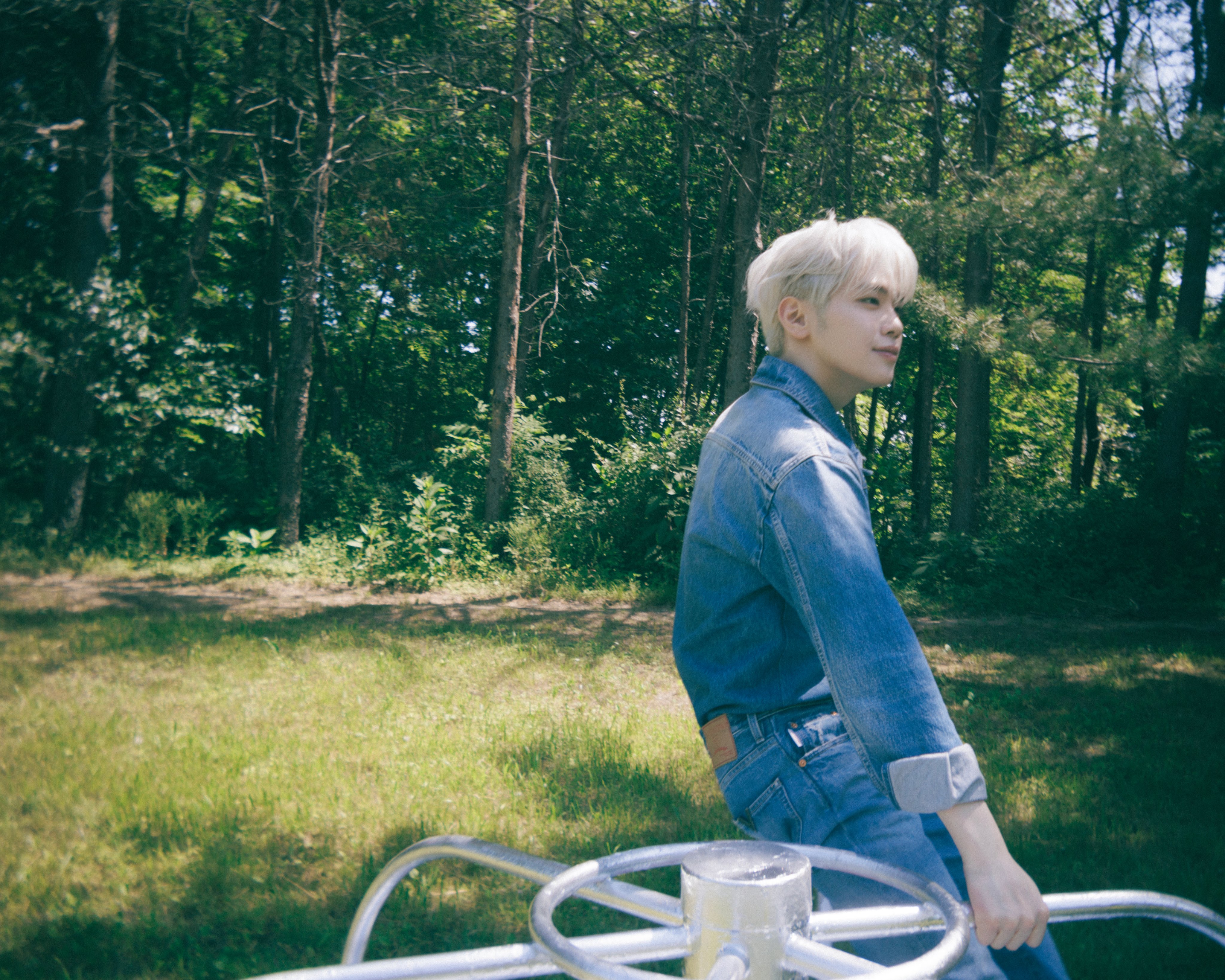 요즘 계절감에 딱 맞는 느낌인 제베원 컨셉포토.jpg | 인스티즈