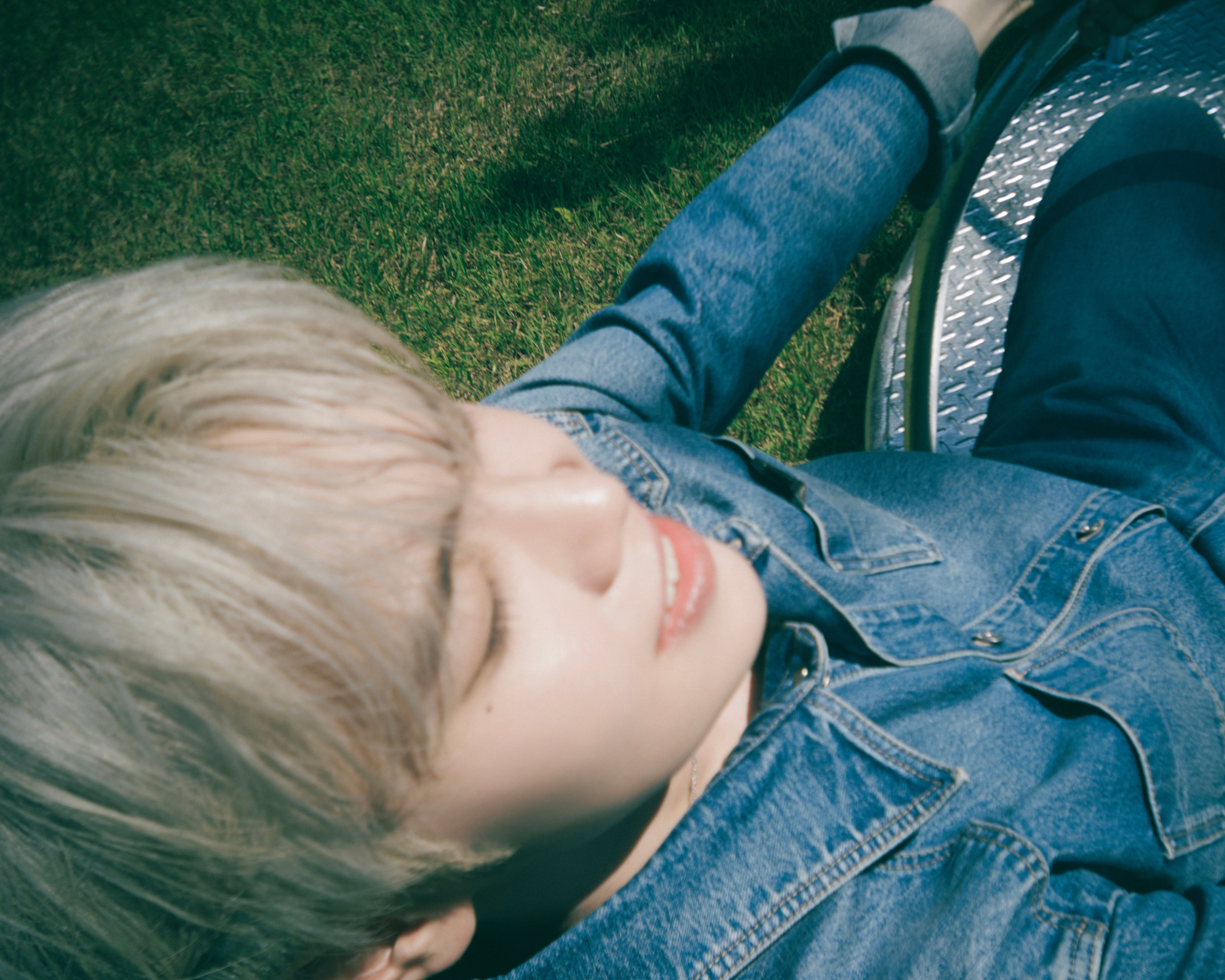 요즘 계절감에 딱 맞는 느낌인 제베원 컨셉포토.jpg | 인스티즈