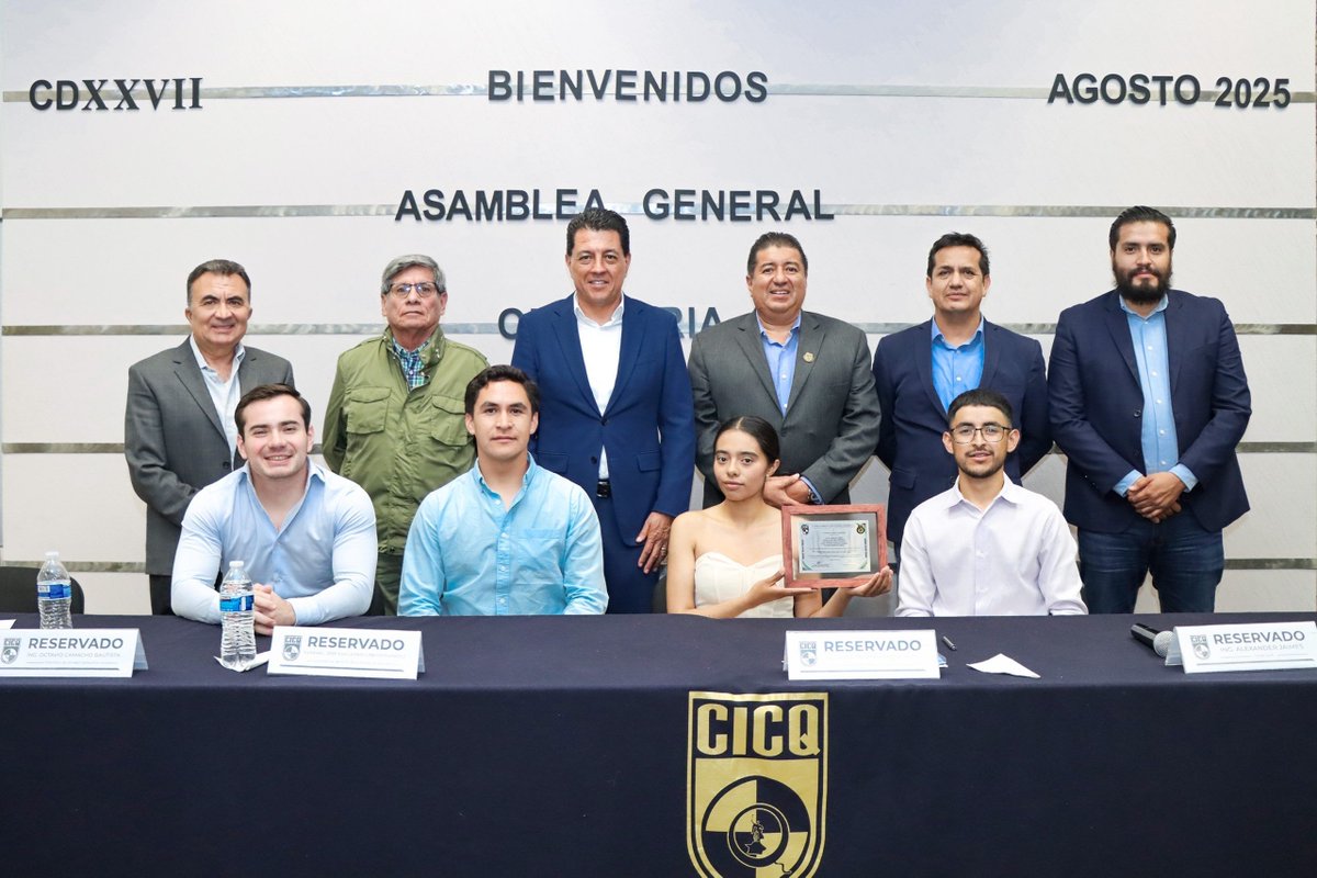 Estudiantes de la carrera de Ingeniería Civil, de la @UtSanJuan, obtuvieron el primer lugar en el Concurso “Monumento al Caminero” en donde pusieron en práctica sus conocimientos. buff.ly/1UPJg5i