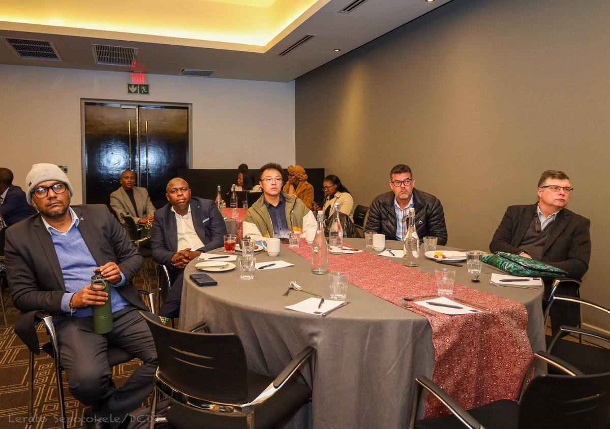 Mondli Gungubele, MP (@mondligungubel_) on Twitter photo “Your country sees you, values you, & calls you to help us ensure that every SAn, from the rural child to the urban entrepreneur, is not left behind in this technological revolution. As we go forward, <a href="/CommsZA/">Dept of Communications & Digital Technologies</a> will rely on this Network to advise, to innovate, & to amplify.” “Your country sees you, values you, & calls you to help us ensure that every SAn, from the rural child to the urban entrepreneur, is not left behind in this technological revolution. As we go forward, <a href="/CommsZA/">Dept of Communications & Digital Technologies</a> will rely on this Network to advise, to innovate, & to amplify.”