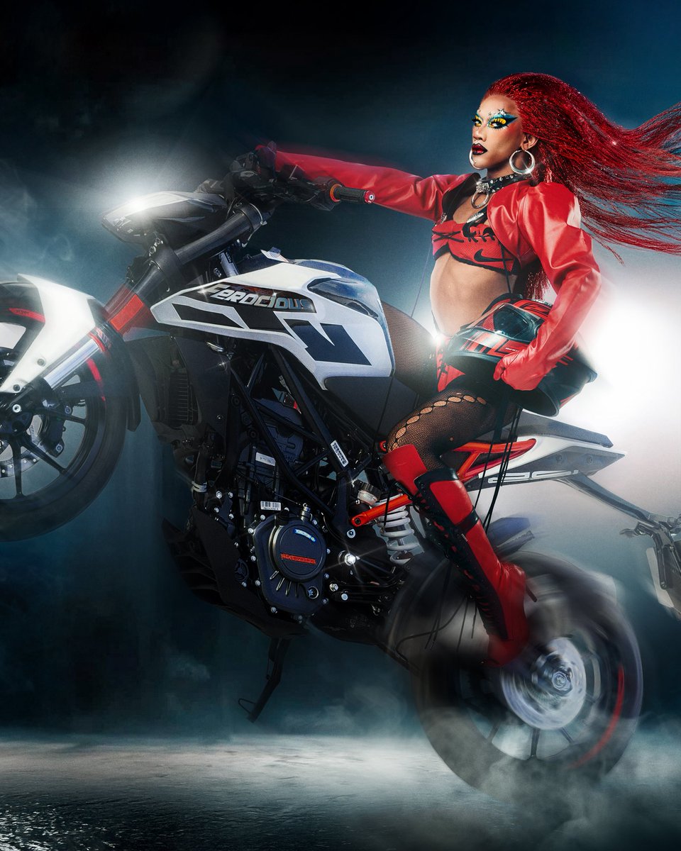 I don’t ride to escape life. I ride to show life who’s boss. 💋🏍️🔥 
#gigiferocious #dragraceth

Edit by <a href="/theshortgunn/">Theshortgunn</a> 
Photo by bigearth18
