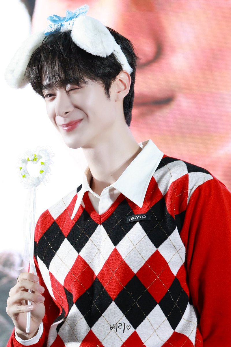 250420 상하이 팬싸인회

뎡나모롤 ٜ ྀི ͚ɞ̴̶̷ ·̮ ɞ̴̶̷ ͚ ྀིᡘ݂❤︎

#차정우 #CHAJUNGWOO