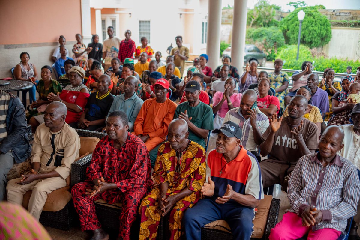 OkojieJo's tweet photo. #BuildingABetterFutureforOurPeople 
#PJO
#PJO4Senate
#EdoCentral
#VotePDP https://t.co/KO7dq4svvl