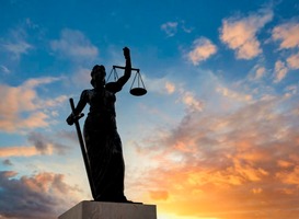 Toch bekentenis van docent die seks had met leerlinge met ander in lokaal dlvr.it/TMLqDb