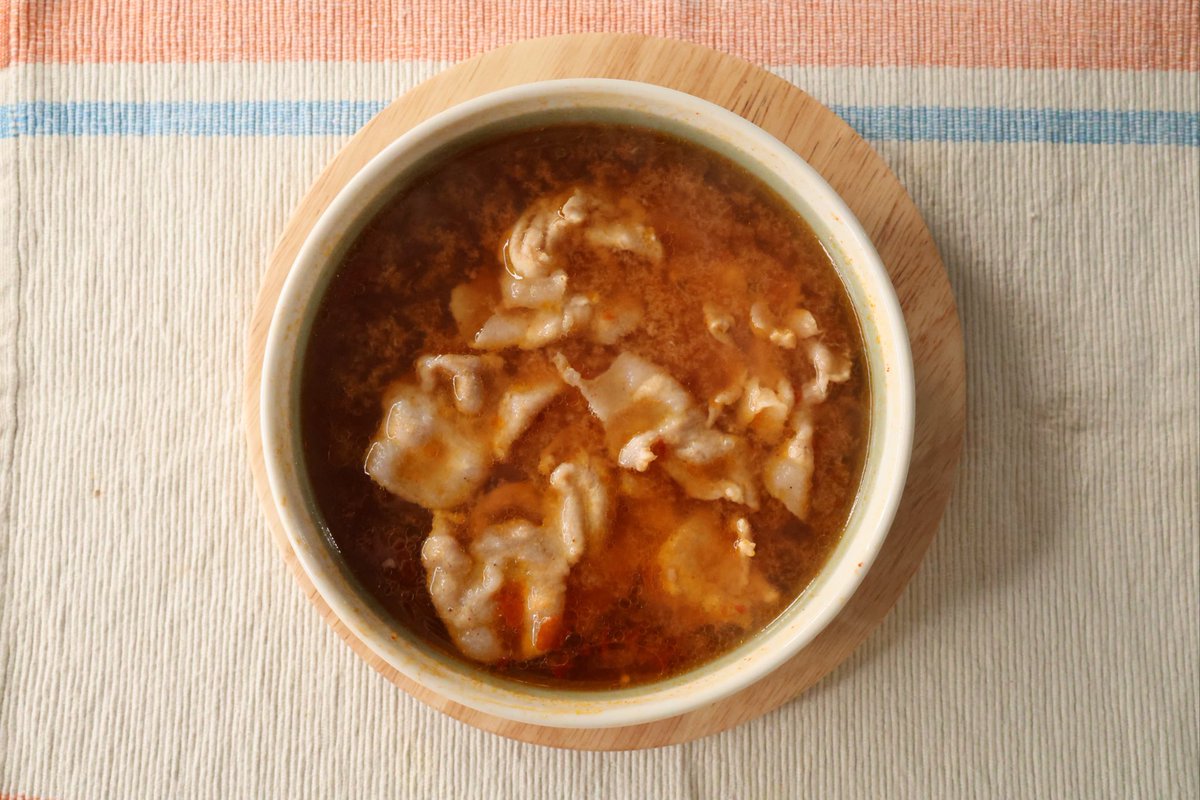 hamagohan_r's tweet photo. なんかクセになる旨辛味。
ピリ辛でコクもあって、そうめんが一瞬でメイン級に昇格。 https://t.co/GEdkpnxX6U