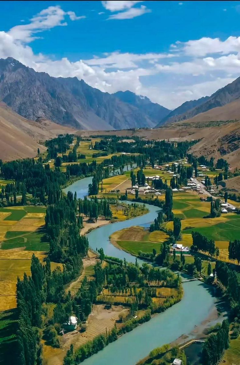 Anita Baig🌸✨ (@anitabaiga) on Twitter photo You know what? This beautiful place is located in District Ghizer, it's Phander Valley❤️. Unfortunately, you can’t visit it right now due to a road blockage at Khalti Valley. The Government of GB has done nothing so far, which is really disappointing. 💔
<a href="/csgbpk/">Office of the Chief Secretary, Gilgit Baltistan</a> <a href="/IDGB_Official/">Information Department Gilgit-Baltistan</a> You know what? This beautiful place is located in District Ghizer, it's Phander Valley❤️. Unfortunately, you can’t visit it right now due to a road blockage at Khalti Valley. The Government of GB has done nothing so far, which is really disappointing. 💔
<a href="/csgbpk/">Office of the Chief Secretary, Gilgit Baltistan</a> <a href="/IDGB_Official/">Information Department Gilgit-Baltistan</a>