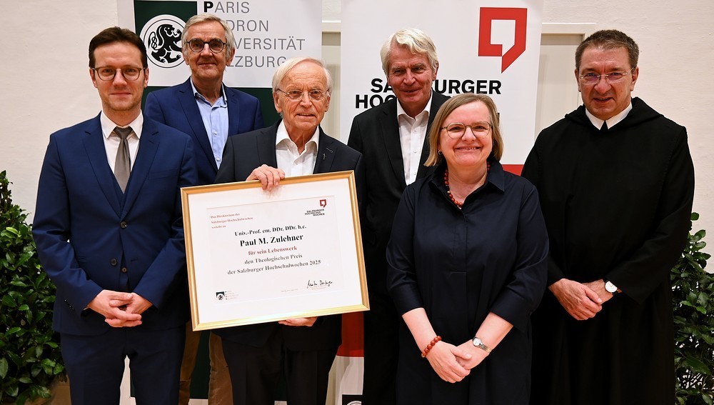 Der bekannte Pastoraltheologe Prof. Paul Zulehner ist mit dem "Theologischen Preis" der Salzburger Hochschulwochen für sein Lebenswerk ausgezeichnet worden kathpress.at/goto/meldung/2… #shw2025