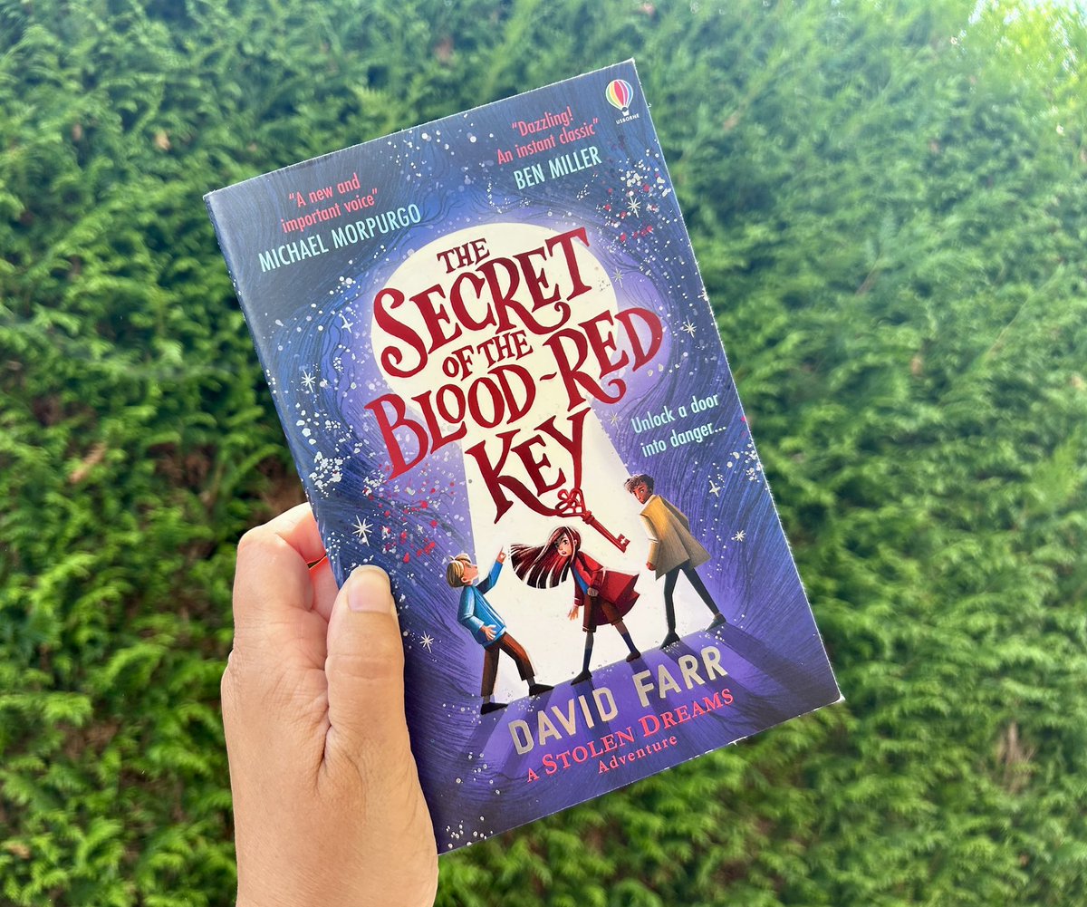 BookSuperhero2's tweet photo. Well I’ve just finished this and am now eagerly awaiting the final instalment of the trilogy. What a thrilling, thought-provoking read!!! #TheSecretOfTheBloodRedKey @DavidFarrUK @Usborne https://t.co/LyungyNoK4