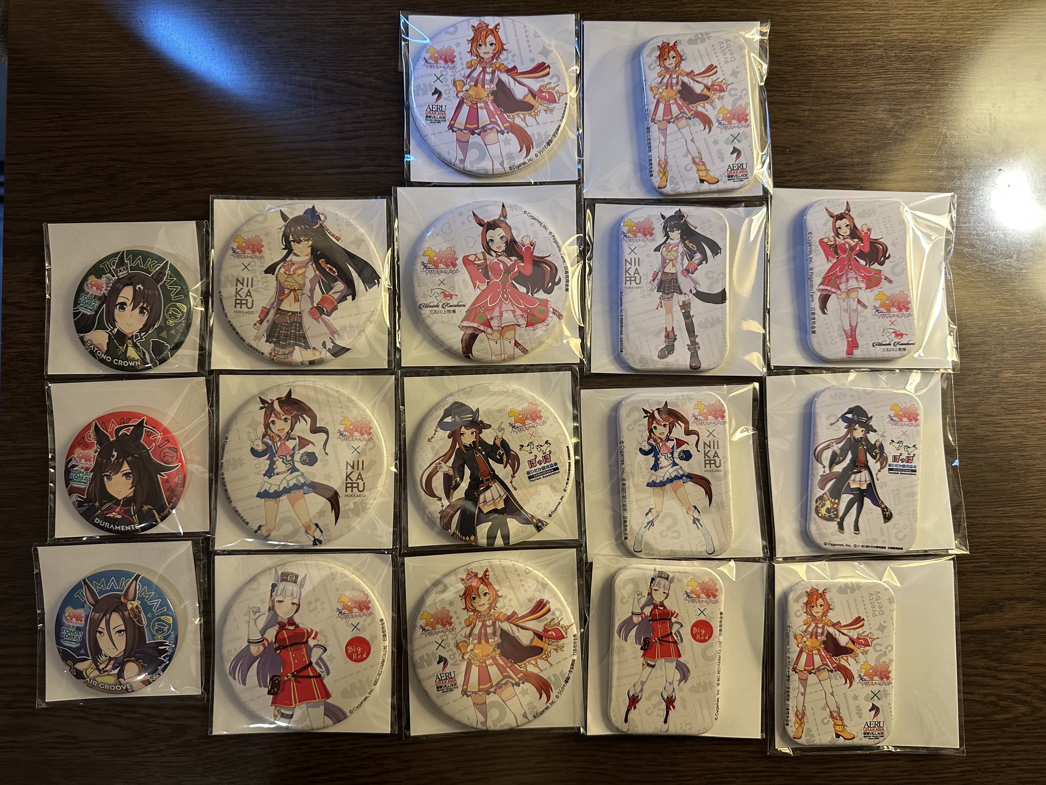 ウマ娘 ゴールドシップ 痛バ 缶バッジ 2.5周年 70個 4570142007688_M.jpg