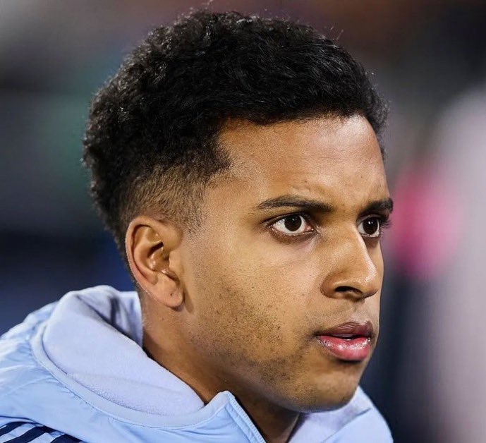 🚨Arsenal are waiting to see if Real Madrid will allow Rodrygo to leave on loan this summer. Possibly loan with buy-obligation 
[<a href="/garyjacob/">Gary Jacob</a>]