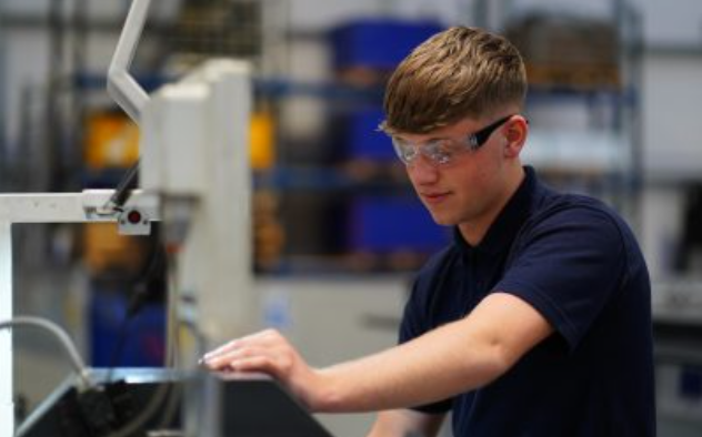 The UK needs skilled engineers now more than ever. Apprenticeships offer a hands-on, secure path into a growing industry.

Read more from SMI: ow.ly/b29F50WxPls