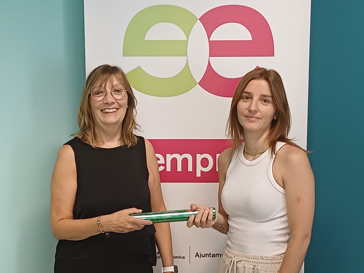 #opecomerç La Vaixella: un comerç que troba continuïtat a través de Reempresa

Aquest agost, el comerç emblemàtic de Manlleu ha iniciat un nou capítol dins el seu llarg recorregut. Des de l'OPE hem fet l'acompanyament en el relleu. 

manlleu.cat/ope/noticies/p…