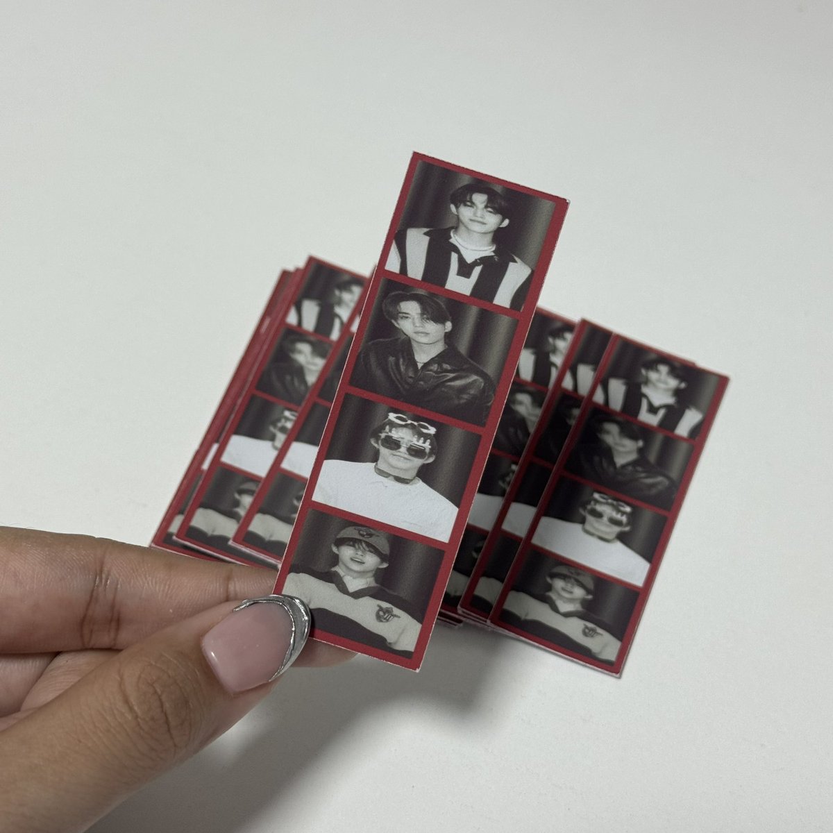 plotpresscorner's tweet image. filmstrip (uncoated)

#ppc_prints

t ; wts lfb lf printing services banner photocard polaroid filmstrip postcard bts twice blackpink seventeen bini fanmeet concert freebies fan project stickers fan support exo enhypen treasure straykidz piso print service