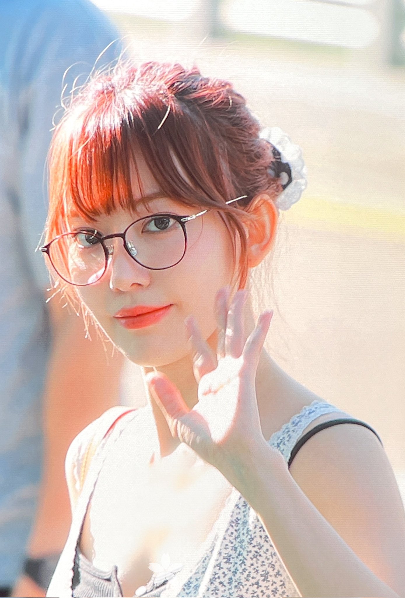 宮脇咲良　マグネットクリップ　✨値下げあり✨ 宮脇咲良プロデュースのコスメ「CRAN BY MOLAK」初のブランド