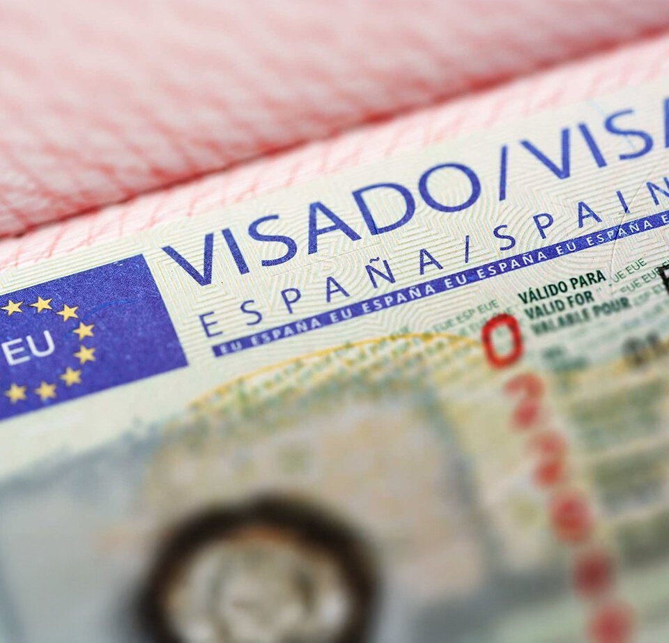 🔴 Me han DENEGADO el VISADO para visitar ASTURIAS porque este año solo admiten TURISMO DE CALIDAD (me faltaba Bachiller).

Lo peor es que ya tenía PAGADO el hotel 😡😡😡