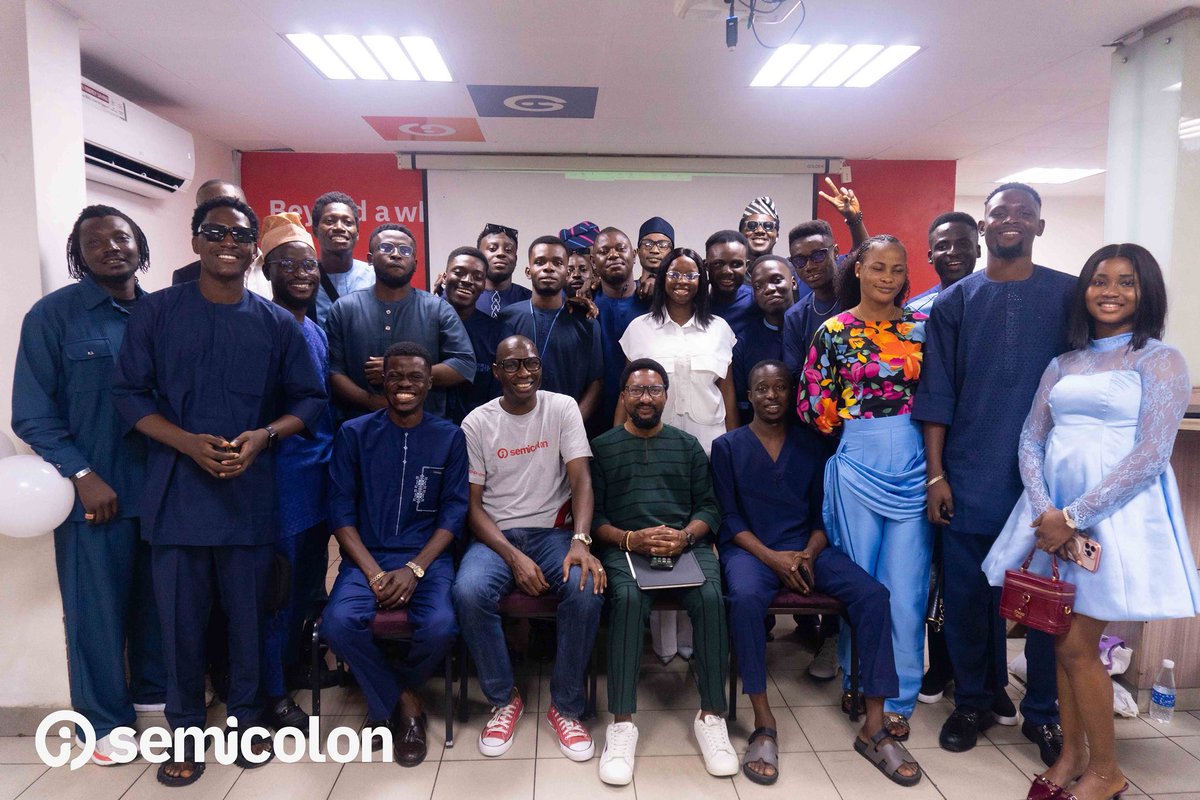 semicolonafrica's tweet image. Our latest cohort just crossed the finish line and they’re looking like the future because they are. 

#SemicolonGraduation #semicolonafrica #softwareengineers #techpreneur