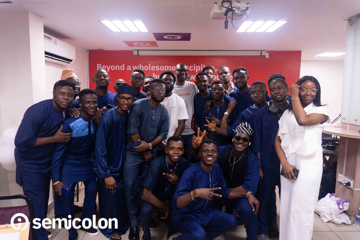semicolonafrica's tweet image. Our latest cohort just crossed the finish line and they’re looking like the future because they are. 

#SemicolonGraduation #semicolonafrica #softwareengineers #techpreneur