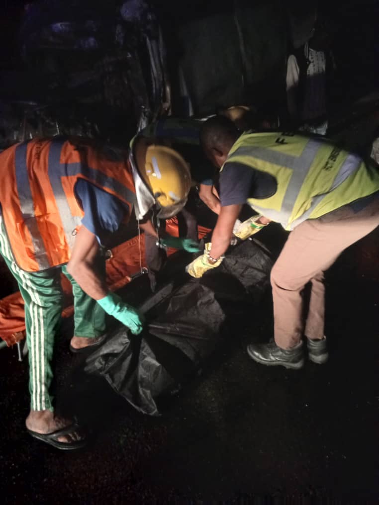 Kubwa/Suleja Road Accident; 1 Rescued,1 Fatally Injured.