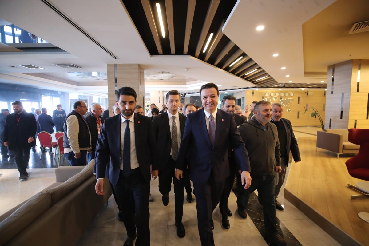 Adapostası (@adapostasigzt) on Twitter photo 📌Genel Başkan Arıkan’dan Sakarya’da teşkilatla buluşacak!
👇Detaylar
🔗adapostasi.com/haber/25895274…
<a href="/SaadetPartisi/">Saadet Partisi</a> <a href="/mahmutarikansp/">Mahmut Arıkan</a> <a href="/aliahmetcelik/">Ali Ahmet Çelik</a> <a href="/spsakarya/">Saadet Sakarya #İnsancaYaşam</a> 📌Genel Başkan Arıkan’dan Sakarya’da teşkilatla buluşacak!
👇Detaylar
🔗adapostasi.com/haber/25895274…
<a href="/SaadetPartisi/">Saadet Partisi</a> <a href="/mahmutarikansp/">Mahmut Arıkan</a> <a href="/aliahmetcelik/">Ali Ahmet Çelik</a> <a href="/spsakarya/">Saadet Sakarya #İnsancaYaşam</a>