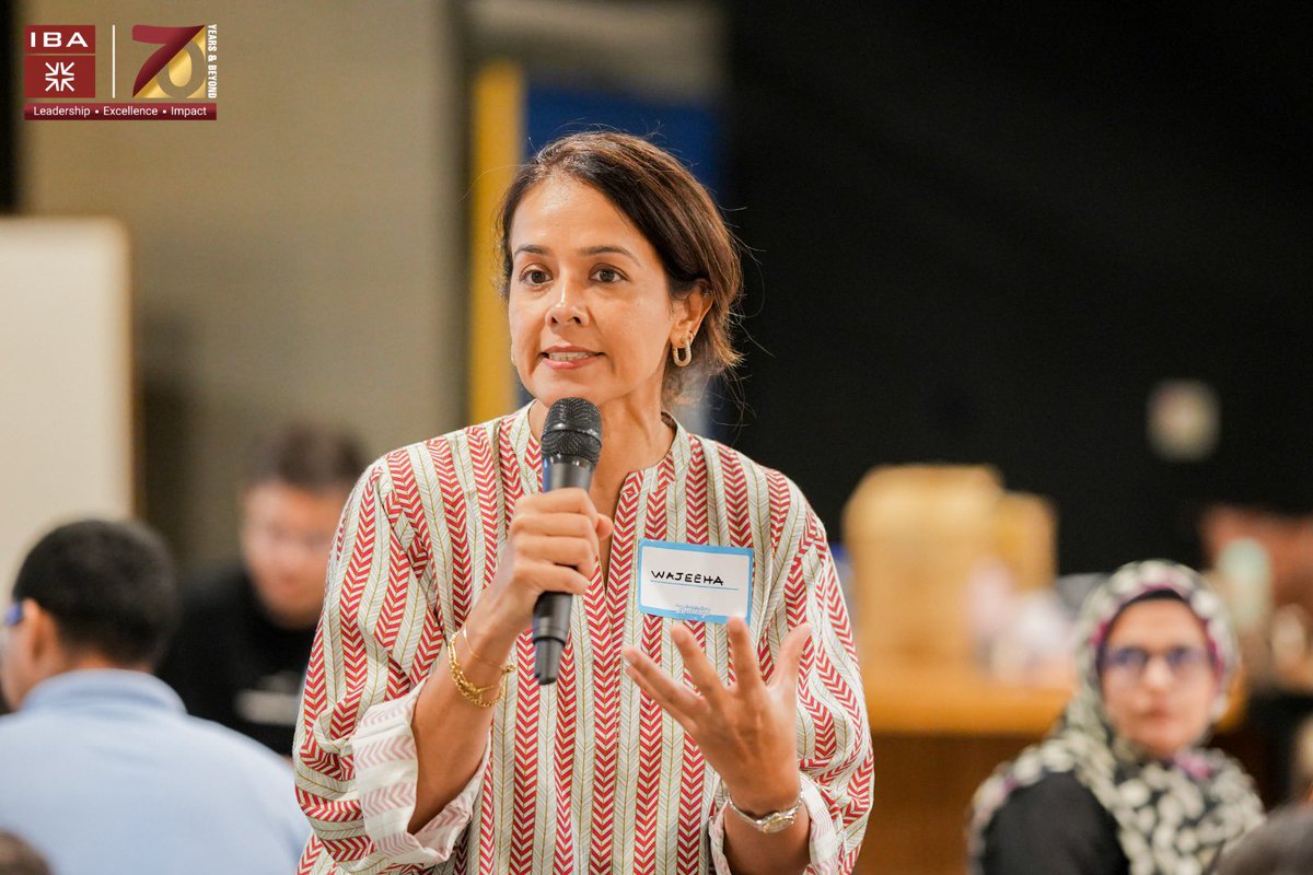 ibakhiofficial's tweet image. IBA's "Designing Your Zindagi" workshop empowered students to find their purpose and redefine success.

#IBAKarachi #DYZ #LifeDesignLab #70Years #Leadership #Excellence #Impact