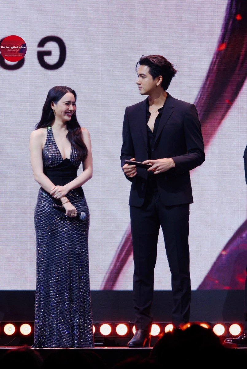 “ทวิญร่างฉันวิญญาณเธอ” นำแสดงโดย “เข้ม หัสวีร์ - มุกดา นรินทร์รักษ์“ ในงาน "one สนั่นจอ MID YEAR LINEUP"

#oneสนั่นจอ #oneMidYearLineup
#ช่องวัน31 #oneDoriginal #oneD #one31
#ทวิญร่างฉันวิญญาณเธอ
#เข้มหัสวีร์ #มุกดานรินทร์รักษ์ 
#เข้มมุกดา