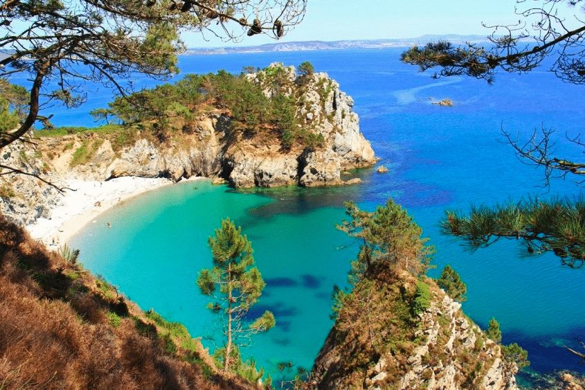 Mikecort29's tweet photo. @Frederic_Molas La plage de l' île vierge a morgat en presqu'île de Crozon Finistère https://t.co/stxfnfaN0v