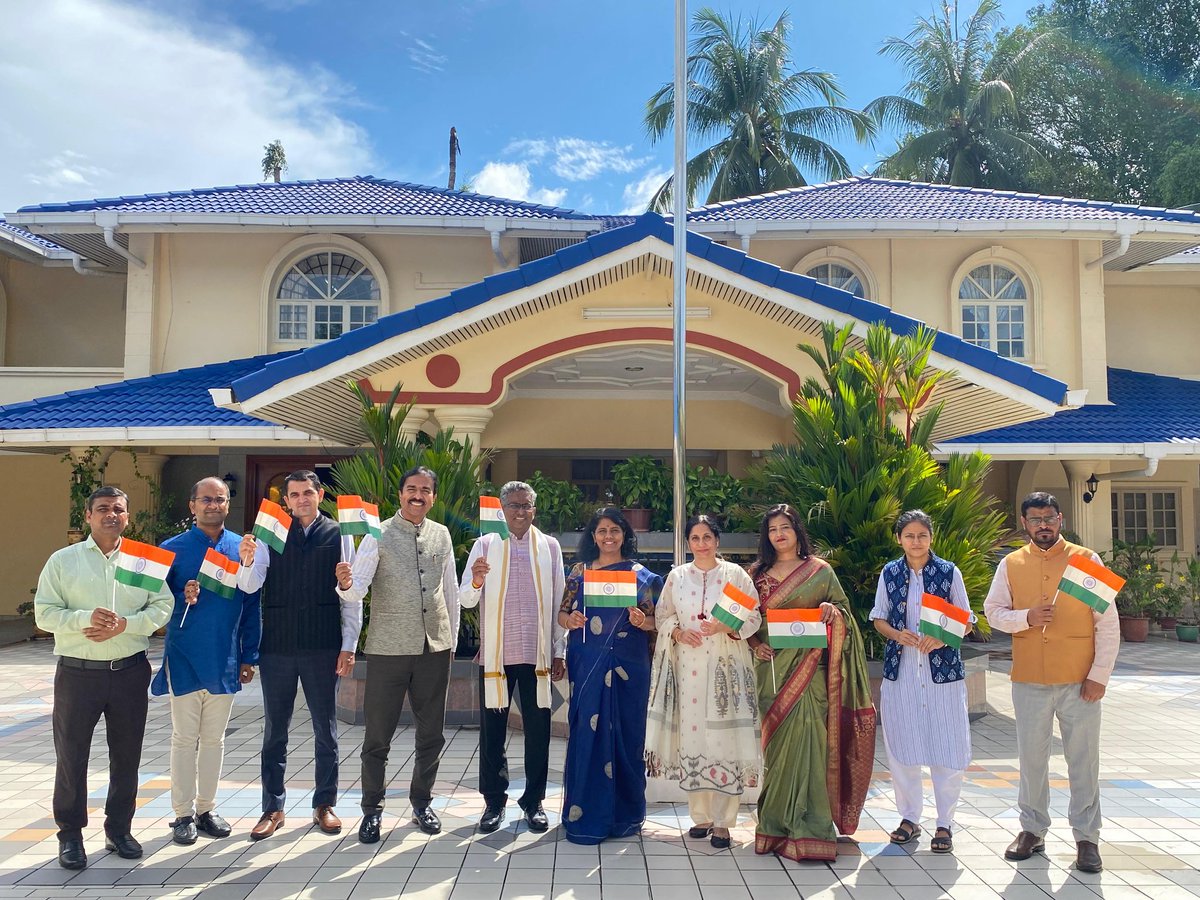 The High Commission team, led by High Commissioner and his Spouse, proudly participated in the Har Ghar Tiranga campaign — celebrating the spirit of unity, patriotism, and pride in our national flag. <a href="/MEAIndia/">Randhir Jaiswal</a> <a href="/RamuAbbagani/">Abbagani Ramu</a>