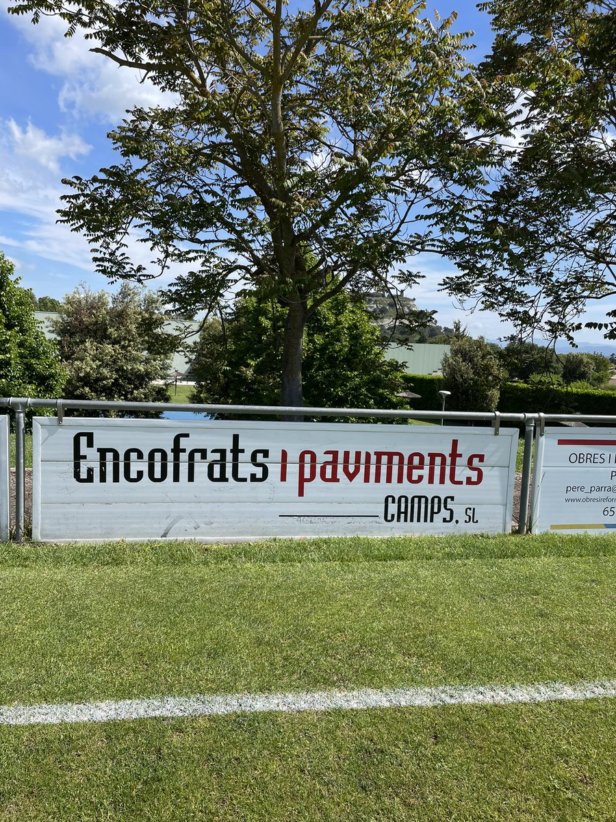 𝗧𝗢𝗧𝗦 𝗙𝗘𝗠 𝗘𝗟 𝗧𝗢𝗡𝗔 ❤️‍🔥

Encofrats i paviments Camps, 𝐆𝐫𝐚̀𝐜𝐢𝐞𝐬!

🙌🏻 Contents de seguir, un any més, al vostre costat! 

#SomHiTona
🟡🔴