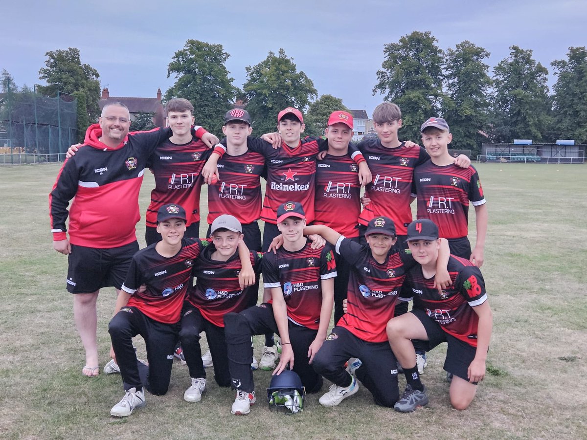 Gwersyllt Park Cricket Club (@gwersylltparkcc) on Twitter photo Huge congrats to Neil, Rhys and our fantastic U15s squad who have won their league and now play <a href="/MenaiCC/">Menai Bridge CC</a> in the regional <a href="/CricketWales/">Criced Cymru / Cricket Wales 🏏🏴</a> semi finals🎉🏴🔴⚪️⚫️ Huge congrats to Neil, Rhys and our fantastic U15s squad who have won their league and now play <a href="/MenaiCC/">Menai Bridge CC</a> in the regional <a href="/CricketWales/">Criced Cymru / Cricket Wales 🏏🏴</a> semi finals🎉🏴🔴⚪️⚫️