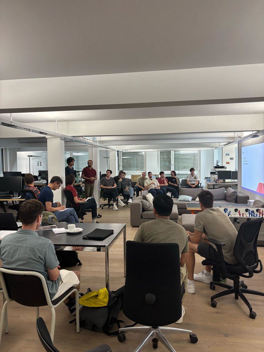 🎲 The die has been cast. The winners have been declared.

At the Archimedes Hackathon, 13 brilliant minds worked full of enthusiasm in four teams to find out how global power shifted and how it will shift in the future.

They answered questions such as:
🌍 How do macroeconomic