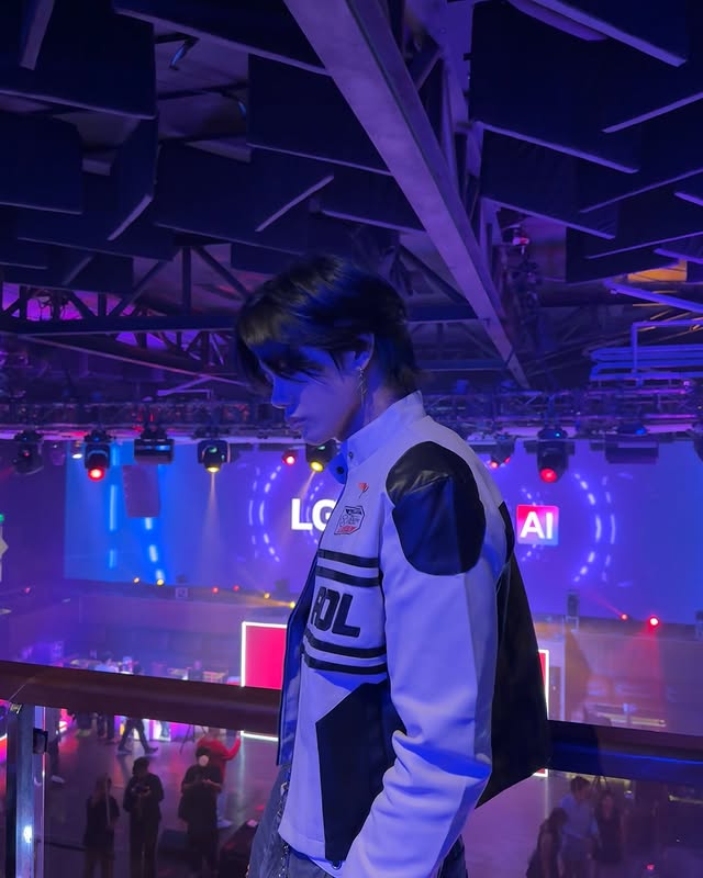 wilsonarchive_'s tweet photo. [🖼️] #Wilson_Snaps 

New:ID’s Wilson serving looks in his LG Xboom AI fit! He’s absolutely pulling off that racer-inspired outfit.

"🎊"

🖇️: newid_wilson IG post 

#NEWID_WILSON #WILSON
#New_ID @official_newID https://t.co/0x05g1EO31