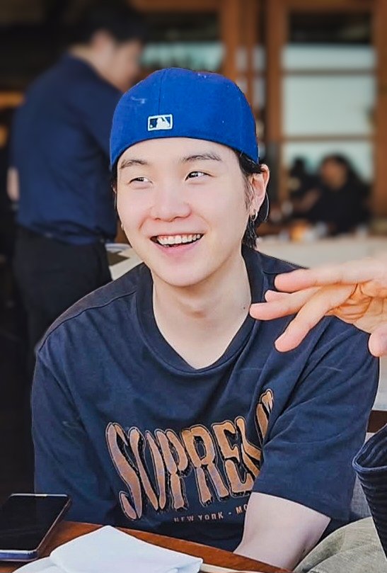 AGUST D CHARTS (@dataagustd) on Twitter photo "Yoongi's Candid Smile" — even Grok gets the hype. 💜
WE LOVE YOU YOONGI
OUR LOTUS FLOWER MIN YOONGI 
#SUGA #AgustD #슈가 #BTSSUGA "Yoongi's Candid Smile" — even Grok gets the hype. 💜
WE LOVE YOU YOONGI
OUR LOTUS FLOWER MIN YOONGI 
#SUGA #AgustD #슈가 #BTSSUGA