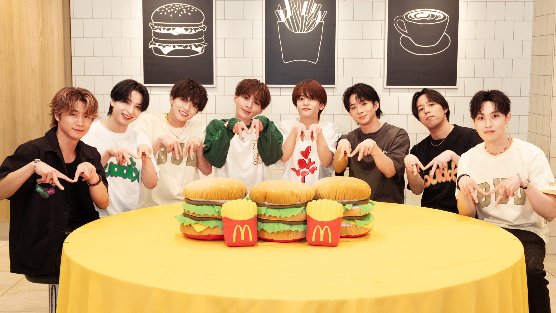 新品未使用⭐︎完売品【BTS】Jung Kook ジョングク　マクドナルド　XL Qoo10] BTS JUNGKOOK [バンタン ジ