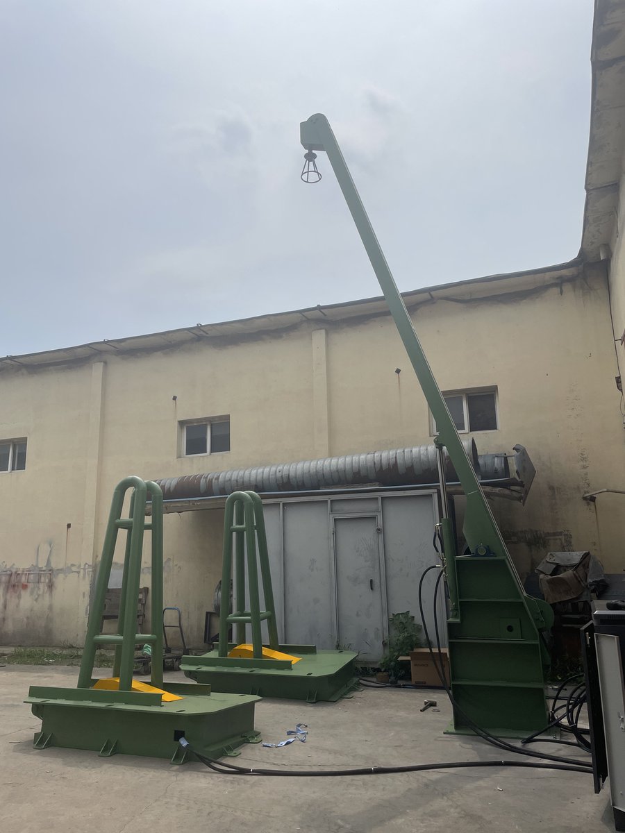 SatleMachinery's tweet image. Elevate your operations with our premium hydraulic high-pressure lines! Engineered for durability and performance, they ensure efficiency in every application. cnwiremachine.com
💪 #HydraulicSolutions #EngineeringExcellence #wiredrawingmachine