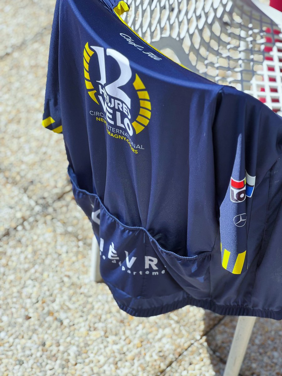 ☀️ Nous vous souhaitons un bel été avec quelques kilomètres au compteur ! 😎

🚴‍♂️ Soyez prudents sur les routes ! 🙏🏻 

12heuresvelo.com